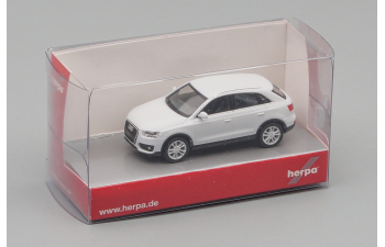 AUDI Q3, glacier white