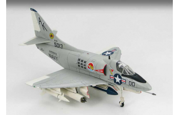 Douglas A-4B Skyhawk Diecast Model USN VA-15 Valions USS Intrepid Vietnam 1967