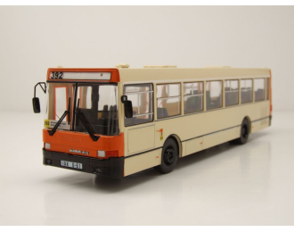 IKARUS 415 Autobus Berlin (1985), Cream Orange