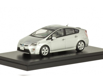 Toyota Prius с люком, серебристый