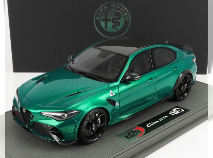 ALFA ROMEO Giulia Gta (2020) - Con Vetrina - With Showcase, Verde Montreal - Green Met