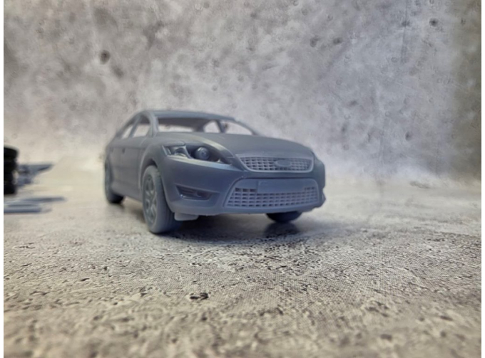 Сборная модель Ford Mondeo IV