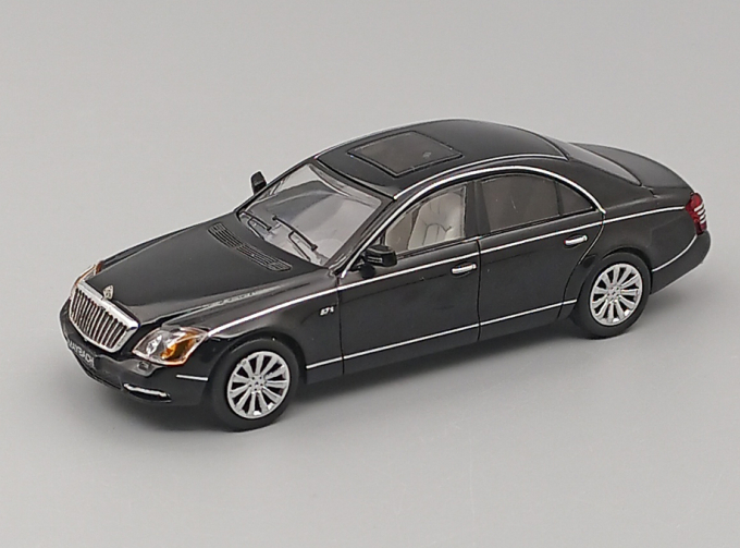 MAYBACH 57S W240 (2010), black