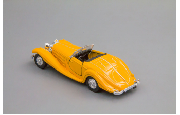 MERCEDES-BENZ 540 K, yellow