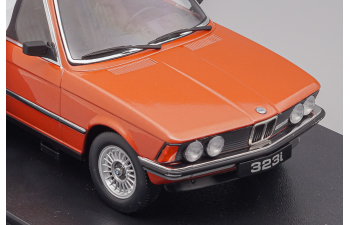 BMW 323i E21 (1975), rotbraun-metallic