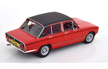 TRIUMPH Dolomite Sprint (1975), red black