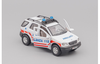 MERCEDES-BENZ M-Class Ambulanza 118, white