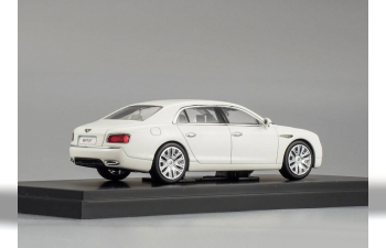 BENTLEY Flying Spur W12, glacier white