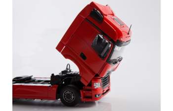 Камский грузовик 54901 седельный тягач, красный