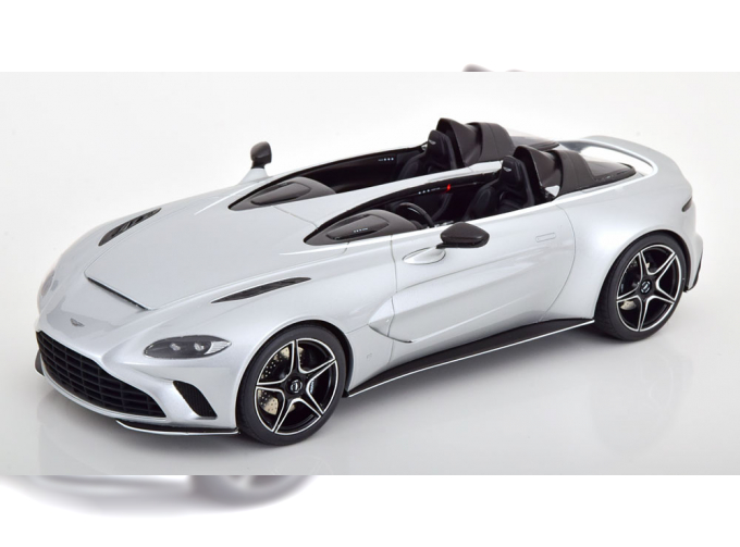 ASTON MARTIN V12 Speedster (2020), silver