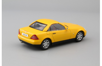 MERCEDES-BENZ SLK, yellow