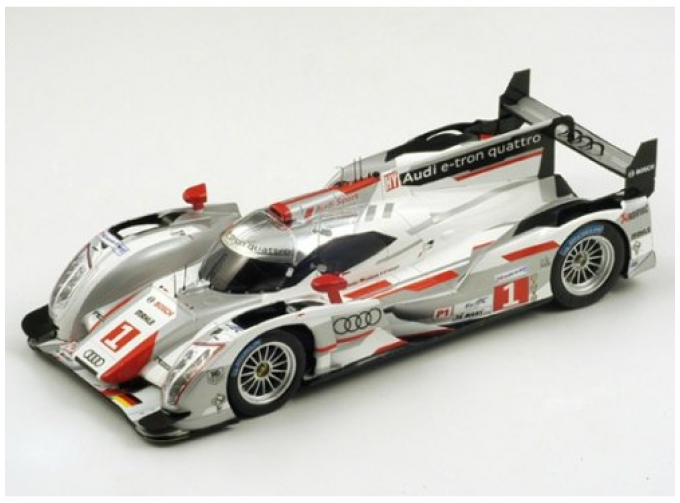 AUDI R18 e-tron quattro 1 Audi Sport Team Joest ПОБЕДИТЕЛЬ LM 2012 M. Fassler – A. Lotterer, silver