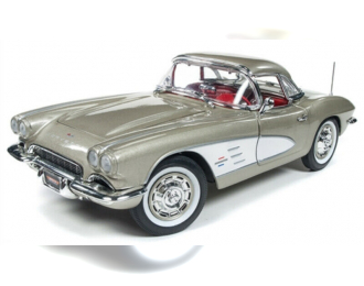 Chevrolet Corvette 1961 серый металлик с серебристым