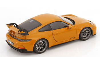 PORSCHE 911 GT3, Bahama (2021), yellow