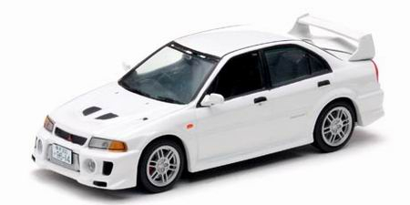 MITSUBISHI Lancer EVO, white