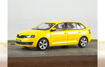 SKODA Rapid Spaceback (2014), yellow