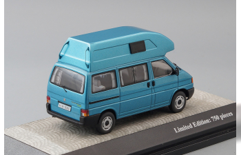 VOLKSWAGEN T4 California (кемпер) (1990), metallic blue