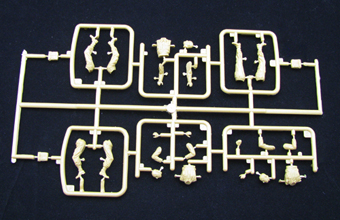 Сборная модель British/Commonwealth Bofors 40mm Anti-Aircraft Gun crew set