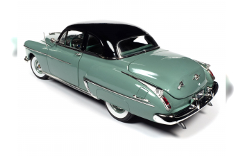 OLDSMOBILE 88 Rocket 88 (1950), Alder Green Metallic Black Enamal (зеленый с черным)