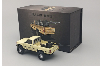 TOYOTA Hilux Single Cab 4WD (RN80) with Machine Gun, sand