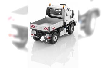 MERCEDES-BENZ Unimog U430 Бортовая платформа, белый