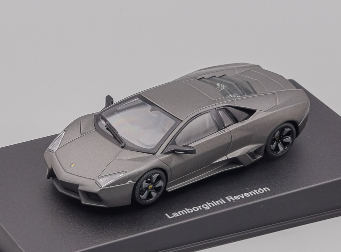 LAMBORGHINI Reventon, grey
