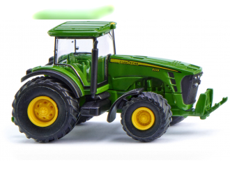 John Deere 8330, green