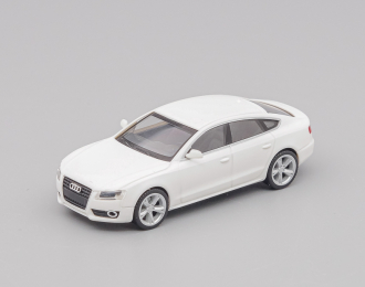 AUDI A5 (8T) Sportback, white