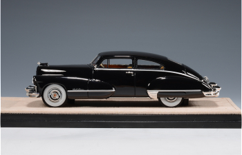 CADILLAC Series 62 Club Coupe (1947), Black