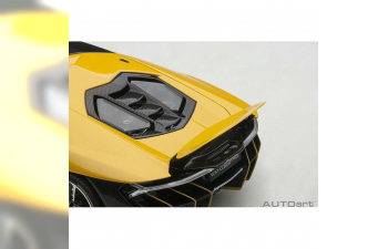 Lamborghini Centenario LP770-4 2017 (yellow)