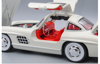 MERCEDES-BENZ 300 SL, белый, 25 см.