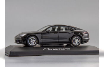 PORSCHE Panamera (2016), black