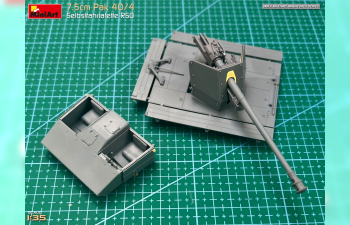 Сборная модель Pak 40/4 Selbstfahrlafette Rso Military