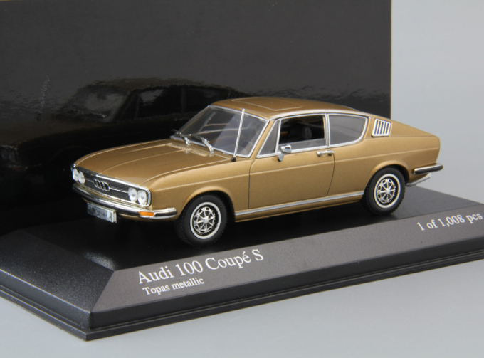 AUDI 100 Coupe S (1969), gold metallic