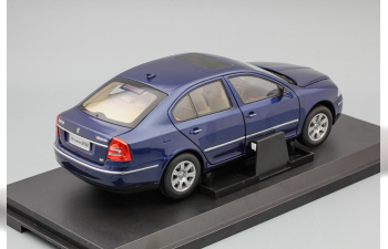 SKODA Octavia, blue