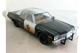 DODGE Monaco (1974) "Bluesmobile" Blues Brothers 1980 (из к/ф "Братья Блюз"), white / black