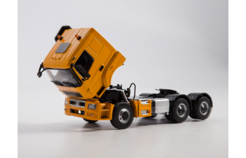 Камский грузовик 65206 седельный тягач, желтый