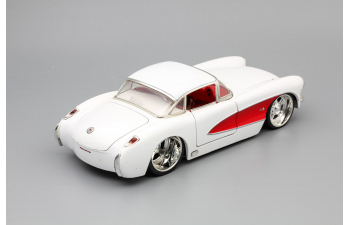 CHEVROLET Corvette (1957), white / red