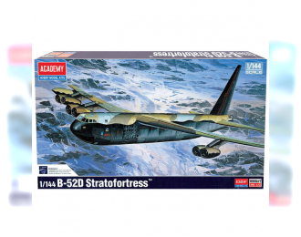Сборная модель B-52D Stratofortress