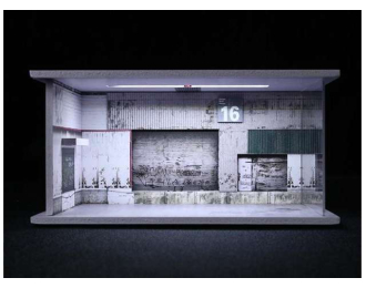 Diorama *#16 garage with light*, grey/green