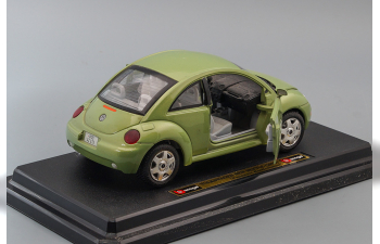 VOLKSWAGEN New Beetle (1998), green