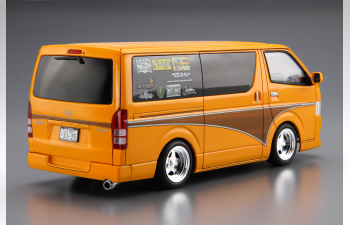 Сборная модель Микроавтобус Hotcompany Trh200v Hiace 12 (Toyota)