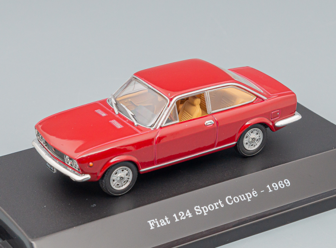 FIAT 124 Sport Coupe (1969), red