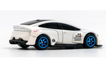 TOYOTA Prius Custom, white