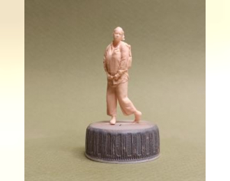 Фигура 0915 Маша с рюкзаком, неокрашенная