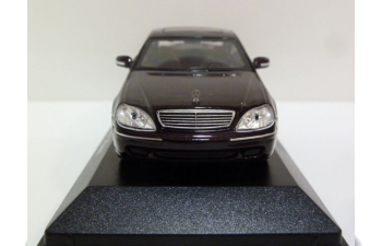 MERCEDES-BENZ S-Class (W220) (1998), темно-красный металлик