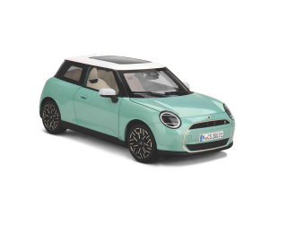 MINI Cooper Se (2023), Ocean Wave Green