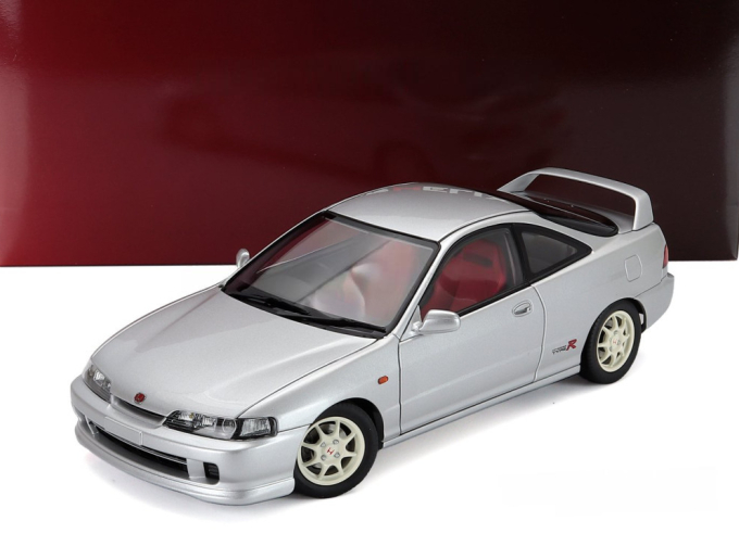 HONDA Integra Type-r (dc2) (1997), Silver