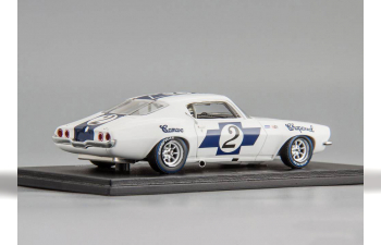 CHEVROLET Camaro Chaparral #2 Trans-Am (1970), white