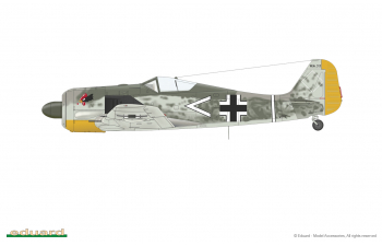 Сборная модель Истребитель Второй Мировой Fw 190A версия Royal Class.